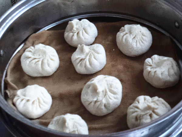 雞蛋倭瓜餡蒸包的做法-家常味蒸菜譜-易網健康養生網 雞蛋倭瓜餡蒸包的做法-家常味蒸菜譜