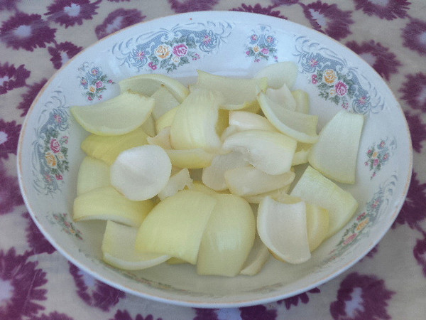 黃瓜洋蔥炒雞蛋的做法-咸鮮味炒菜譜-易網<a href=http://www.jsjjzhkt.cn/ target=_blank class=infotextkey>健康養生</a>網 黃瓜洋蔥炒雞蛋的做法-咸鮮味炒菜譜