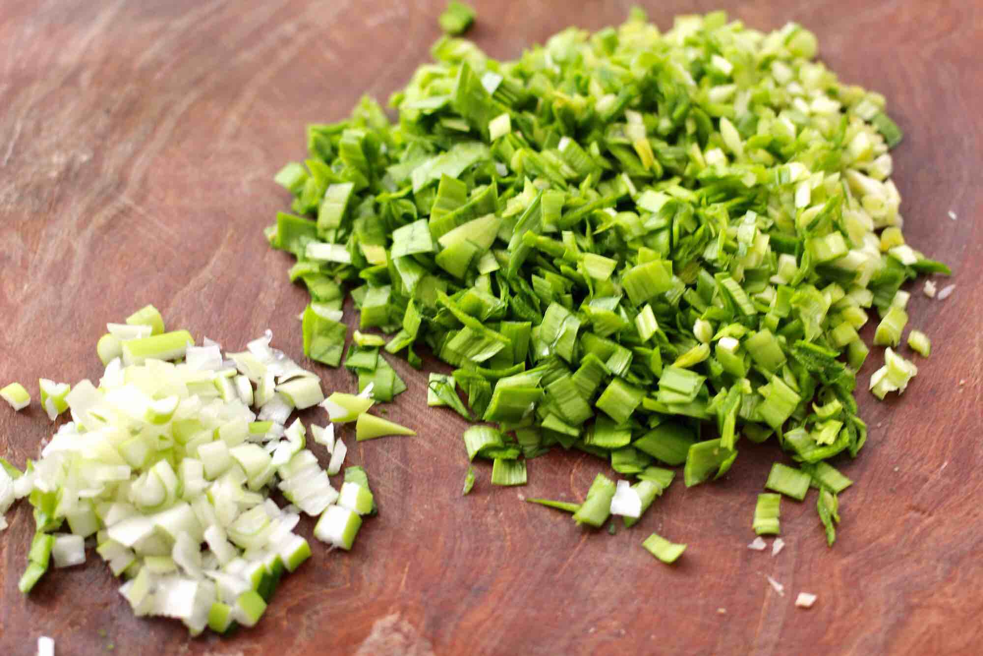 韭菜扇貝餡餅的做法-咸鮮味煎菜譜-易網健康養生網 韭菜扇貝餡餅的做法-咸鮮味煎菜譜