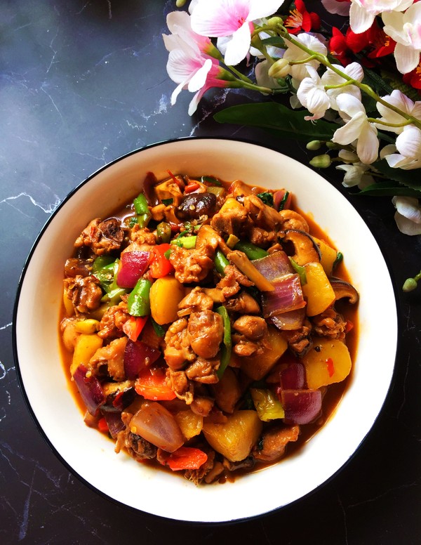 家常大盤雞的做法-香辣味煮菜譜-易網(wǎng)健康養(yǎng)生網(wǎng) 家常大盤雞的做法-香辣味煮菜譜