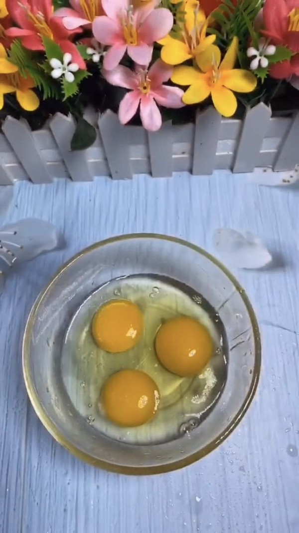 青椒炒雞蛋的做法-咸鮮味炒菜譜-易網(wǎng)健康養(yǎng)生網(wǎng) 青椒炒雞蛋的做法-咸鮮味炒菜譜