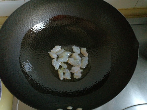 萵筍木耳炒蝦仁的做法-家常味炒菜譜-易網(wǎng)健康養(yǎng)生網(wǎng) 萵筍木耳炒蝦仁的做法-家常味炒菜譜