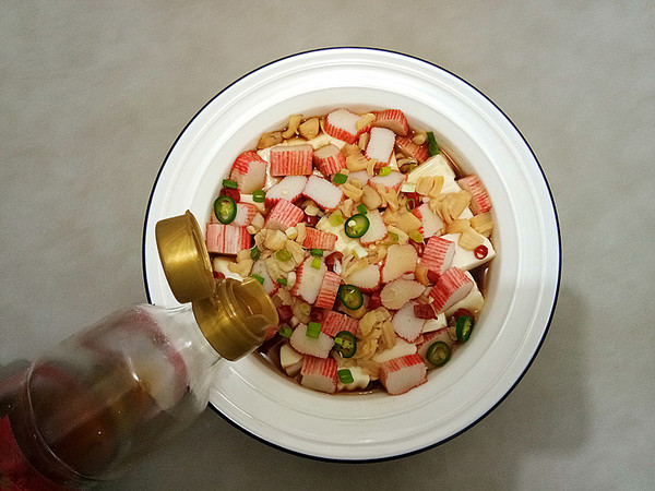 蟹肉棒蒸豆腐的做法-咸鮮味蒸菜譜