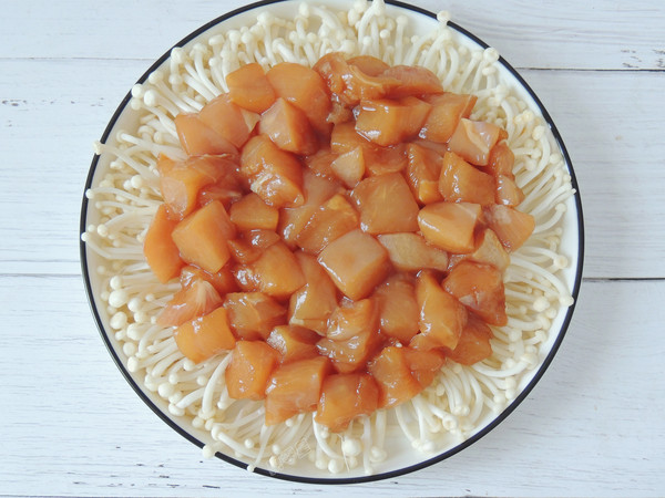 蒜蓉金針菇蒸雞胸肉的做法-家常味蒸菜譜-易網健康養(yǎng)生網 蒜蓉金針菇蒸雞胸肉的做法-家常味蒸菜譜