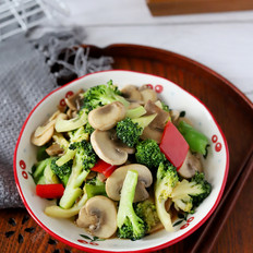 西蘭花炒口蘑的做法-家常味炒菜譜