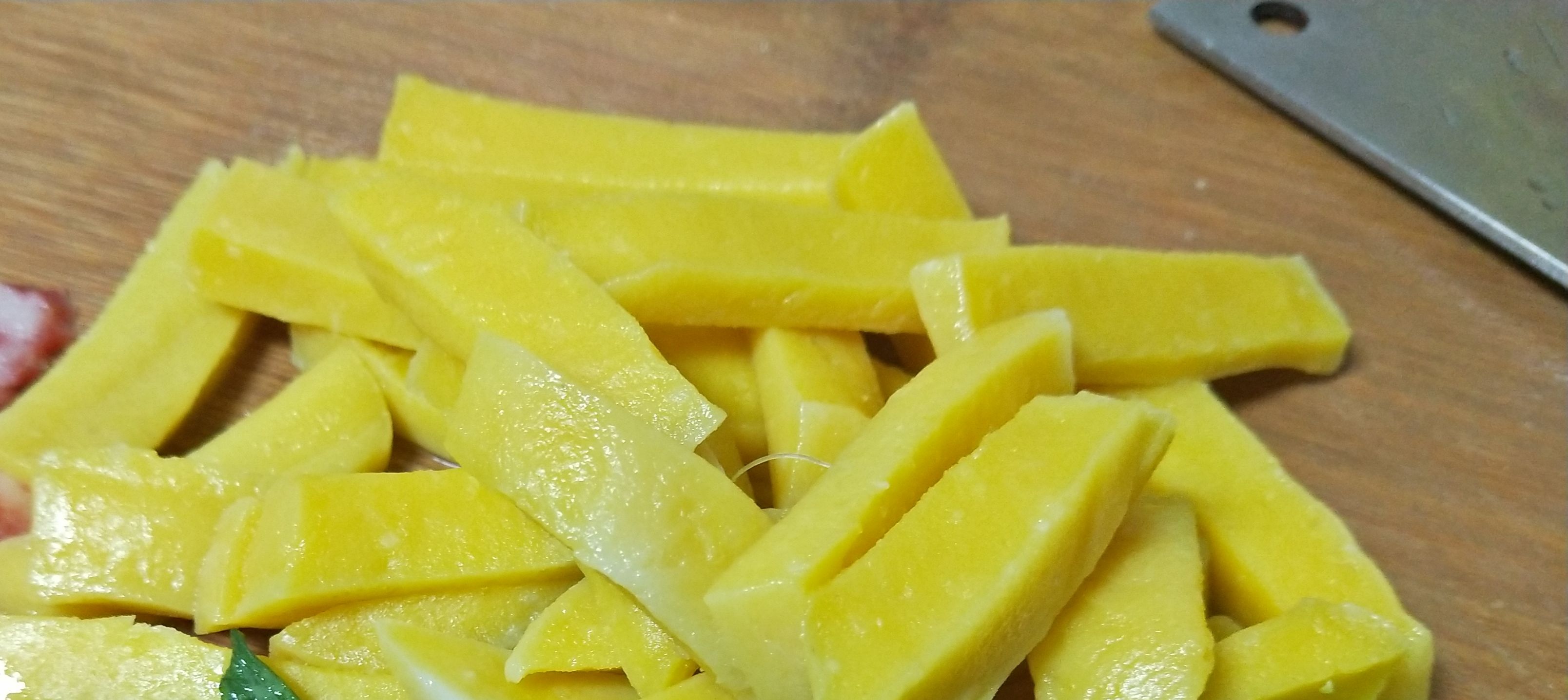 蒸年糕的做法-咸鮮味蒸菜譜-易網(wǎng)健康養(yǎng)生網(wǎng) 蒸年糕的做法-咸鮮味蒸菜譜