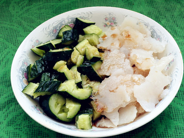 涼皮拌黃瓜的做法-酸甜味拌菜譜