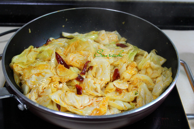 干鍋包菜的做法-麻辣味炒菜譜-易網健康養生網 干鍋包菜的做法-麻辣味炒菜譜