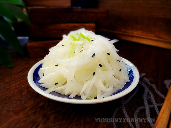 酸甜蘿卜絲的做法-酸甜味拌菜譜