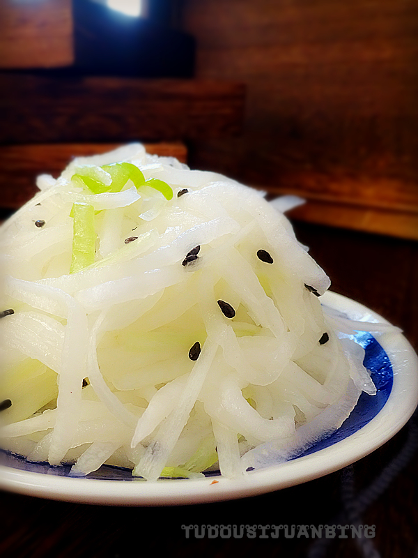 酸甜蘿卜絲的做法-酸甜味拌菜譜