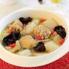 山藥木耳燉雞的做法-家常味燉菜譜