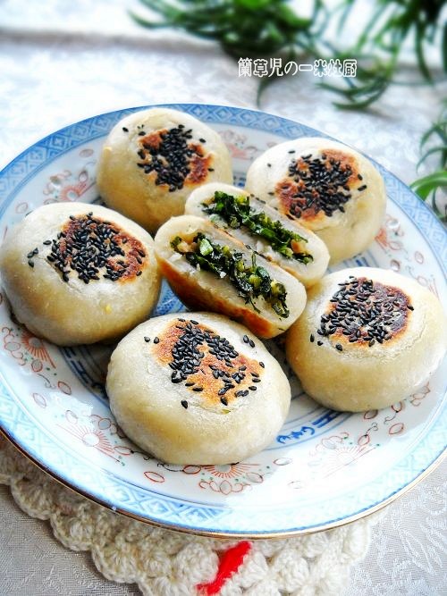 雪菜餡餅的做法-家常味煎菜譜-易網健康養生網 雪菜餡餅的做法-家常味煎菜譜