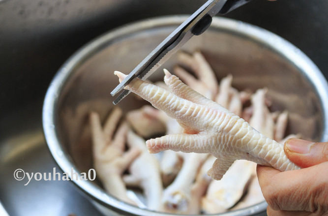 啤酒燒鳳爪的做法-家常味燒菜譜-易網健康養生網 啤酒燒鳳爪的做法-家常味燒菜譜