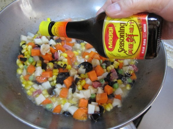 臘腸炒什錦的做法-甜味炒菜譜-易網(wǎng)健康養(yǎng)生網(wǎng) 臘腸炒什錦的做法-甜味炒菜譜