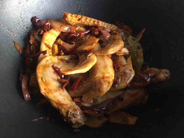 鹵鴨翅的做法-香辣味鹵菜譜