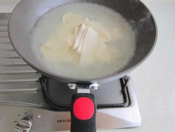 羊肉納仁的做法-家常味燉菜譜-易網健康養生網 羊肉納仁的做法-家常味燉菜譜