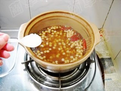 五香鹵豌豆的做法-五香味鹵菜譜-易網(wǎng)健康養(yǎng)生網(wǎng) 五香鹵豌豆的做法-五香味鹵菜譜