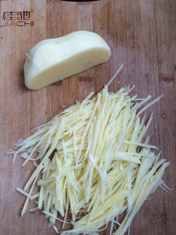 花椒土豆絲的做法-家常味炒菜譜-易網健康養生網 花椒土豆絲的做法-家常味炒菜譜