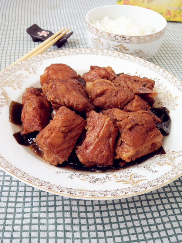 回鍋排骨燴海帶的做法-咸鮮味燴菜譜-易網健康養生網 回鍋排骨燴海帶的做法-咸鮮味燴菜譜