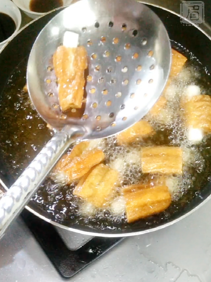 糖醋素排骨的做法-酸甜味炸菜譜-易網(wǎng)健康養(yǎng)生網(wǎng) 糖醋素排骨的做法-酸甜味炸菜譜