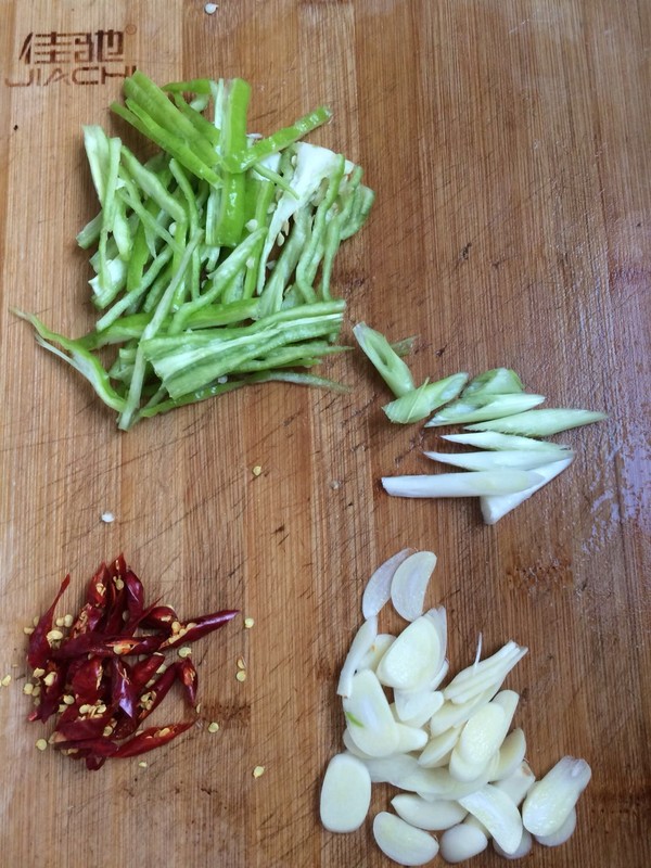 花椒土豆絲的做法-家常味炒菜譜-易網健康養生網 花椒土豆絲的做法-家常味炒菜譜