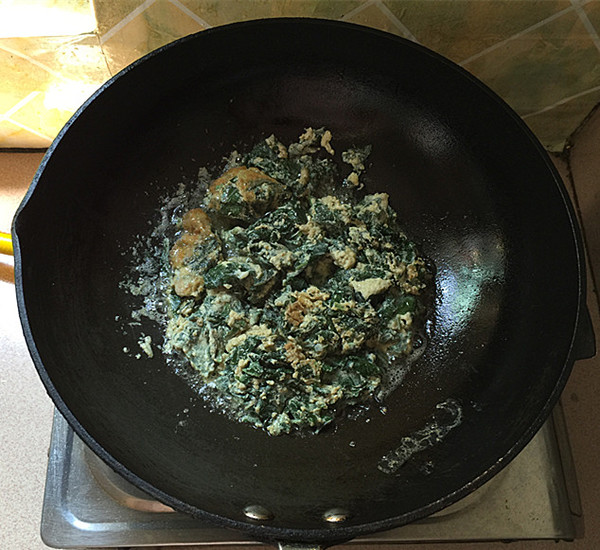 紫蘇煎雞蛋的做法-家常味煎菜譜