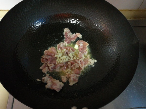 冬筍炒肉的做法-家常味炒菜譜-易網健康養生網 冬筍炒肉的做法-家常味炒菜譜