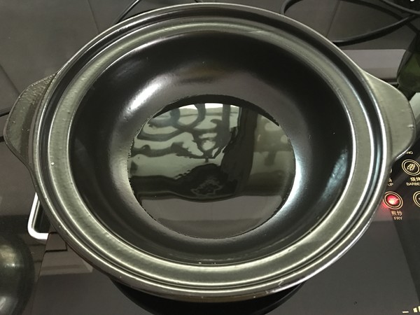 豆腐釀肉煲的做法-咸鮮味燉菜譜-易網健康養生網 豆腐釀肉煲的做法-咸鮮味燉菜譜