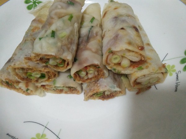 香辣醬肉松卷餅的做法-咸鮮味煎菜譜