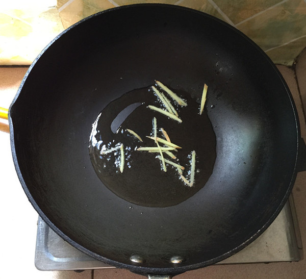 紫蘇煎雞蛋的做法-家常味煎菜譜