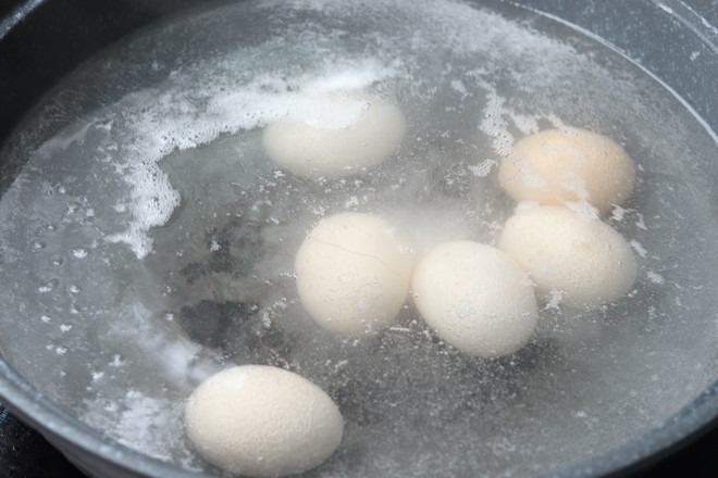 排骨鹵蛋的做法-家常味鹵菜譜-易網健康養生網 排骨鹵蛋的做法-家常味鹵菜譜