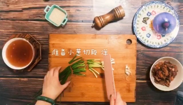 黃磊同款豬油渣拌飯的做法-咸鮮味煎菜譜