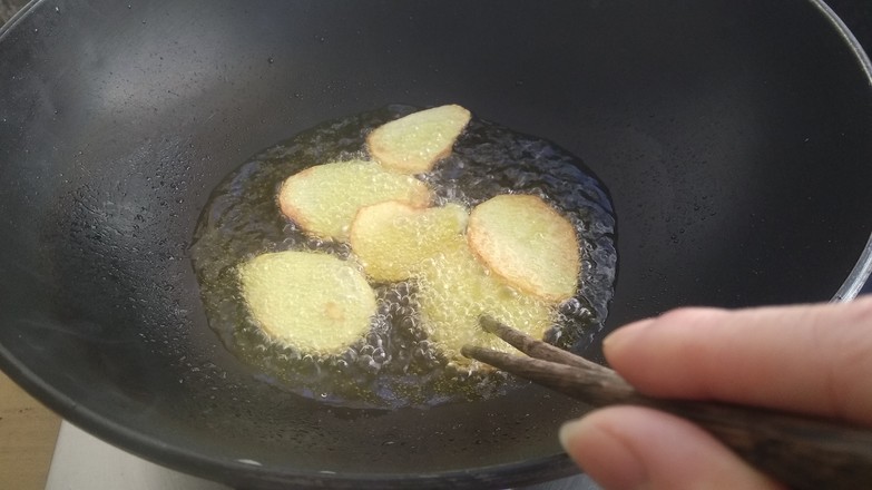 孜然洋蔥土豆片的做法-家常味炒菜譜-易網(wǎng)健康養(yǎng)生網(wǎng) 孜然洋蔥土豆片的做法-家常味炒菜譜