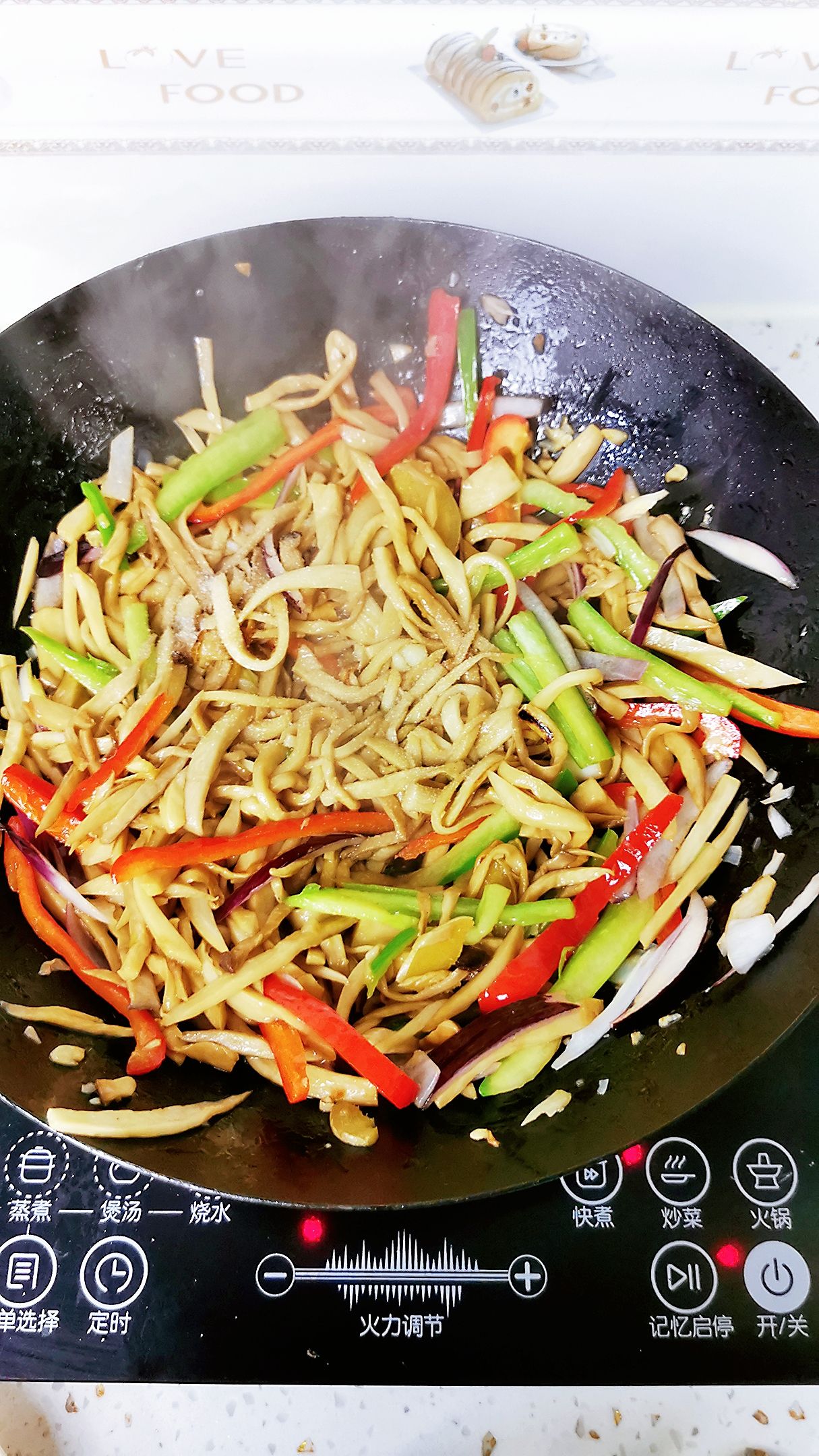 辣炒杏鮑菇的做法-香辣味炒菜譜-易網(wǎng)健康養(yǎng)生網(wǎng) 辣炒杏鮑菇的做法-香辣味炒菜譜