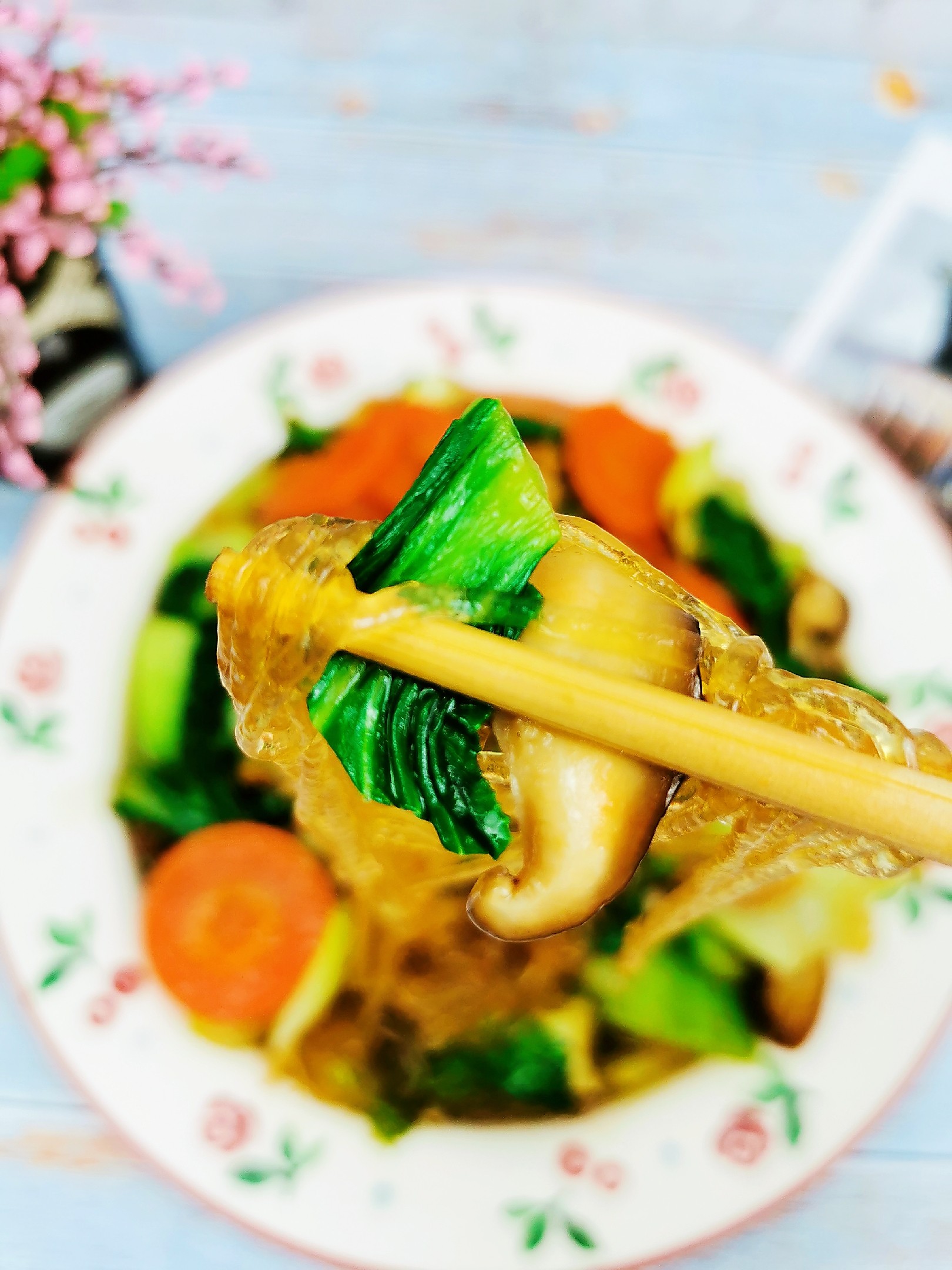 油菜炒粉絲的做法-咸鮮味炒菜譜