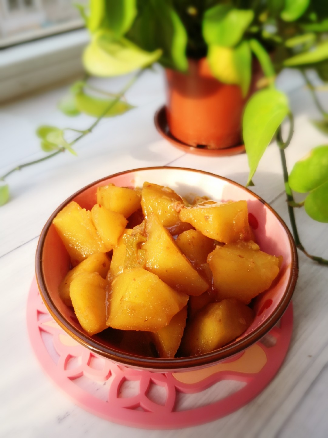 醬燜土豆的做法-香辣味燜菜譜-易網健康養生網 醬燜土豆的做法-香辣味燜菜譜