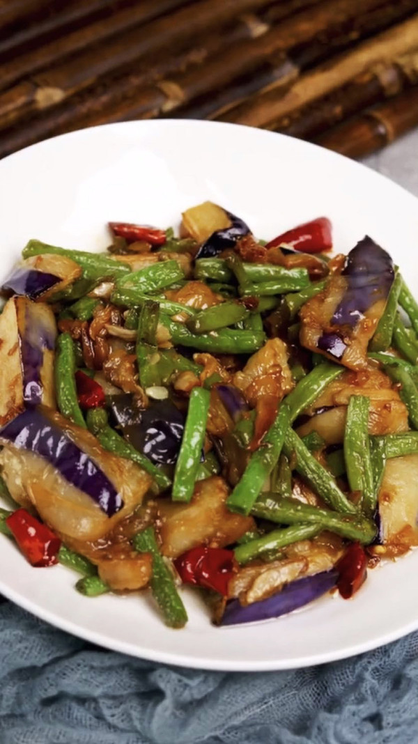 茄子豆角的做法-咸鮮味炒菜譜