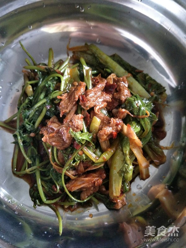 牛肉鍋,辣味牛肉,扒拉鍋的做法-家常味炒菜譜-易網(wǎng)健康養(yǎng)生網(wǎng) 牛肉鍋,辣味牛肉,扒拉鍋的做法-家常味炒菜譜