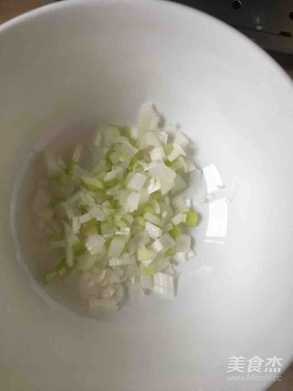 蛋炒飯家常版的做法-家常味炒菜譜-易網(wǎng)健康養(yǎng)生網(wǎng) 蛋炒飯家常版的做法-家常味炒菜譜