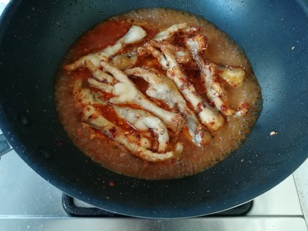 韓式辣醬雞爪的做法-香辣味炒菜譜-易網健康養生網 韓式辣醬雞爪的做法-香辣味炒菜譜