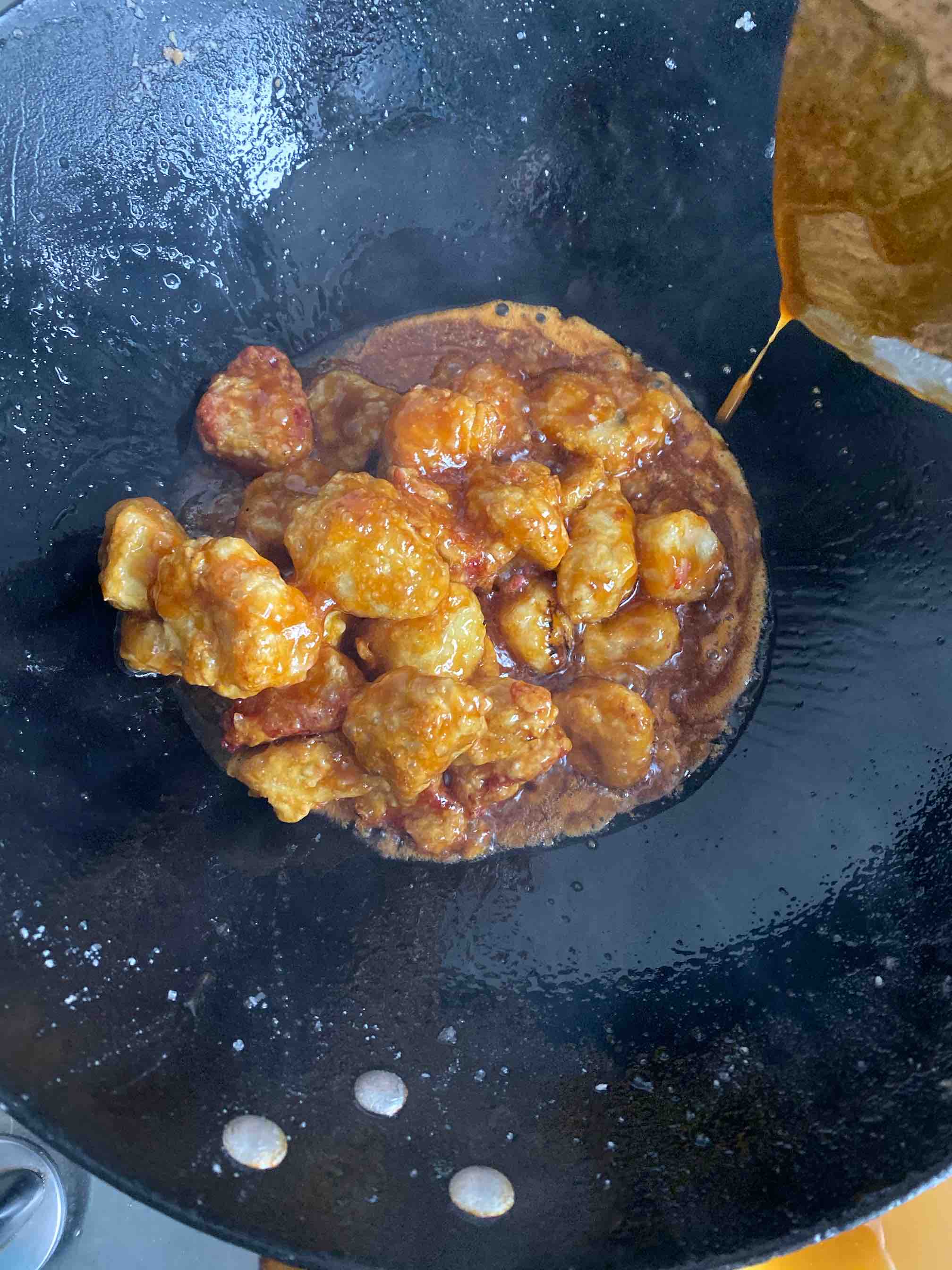 拔絲香蕉草莓的做法-甜味拔絲菜譜-易網健康養生網 拔絲香蕉草莓的做法-甜味拔絲菜譜