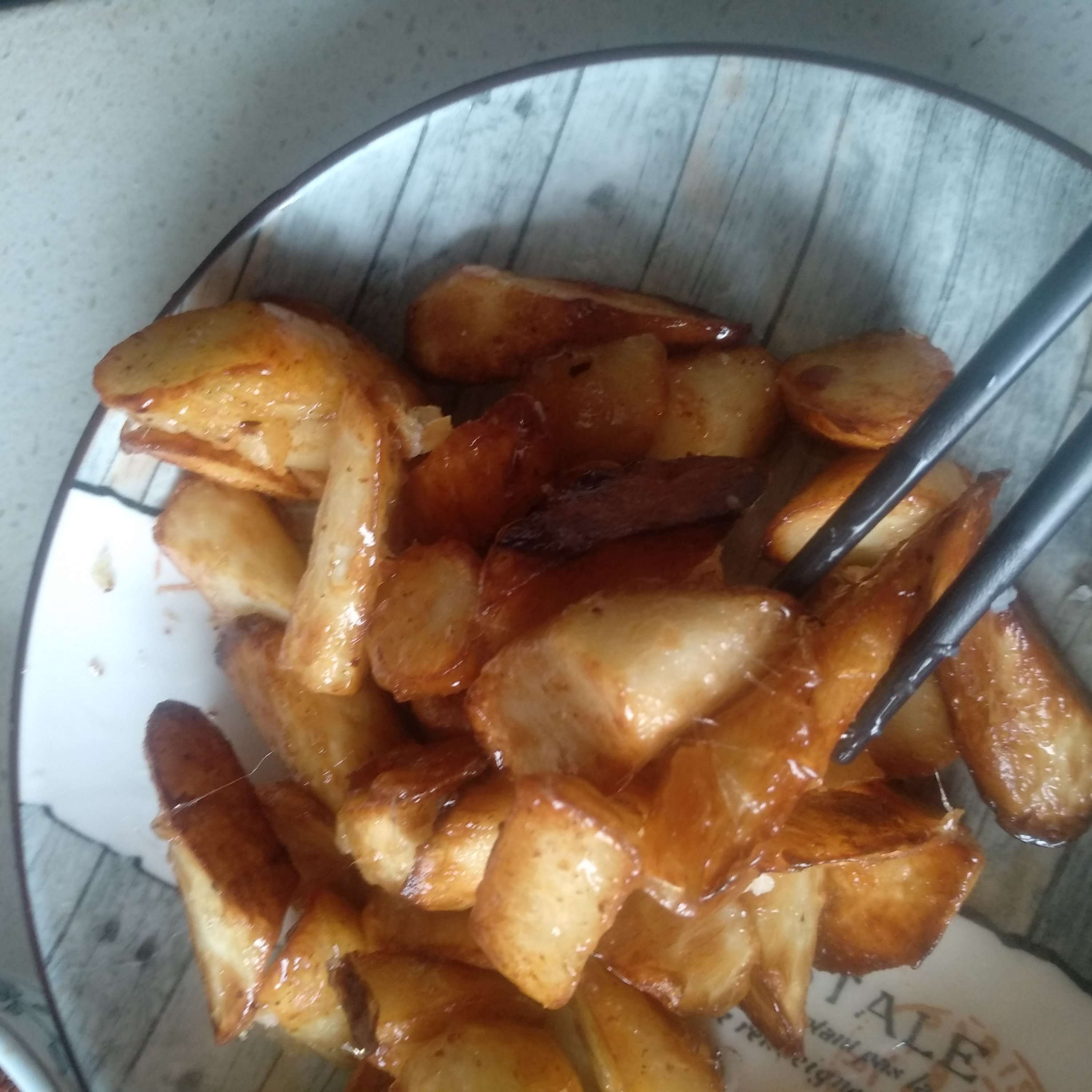 拔絲山藥的做法-家常味炸菜譜