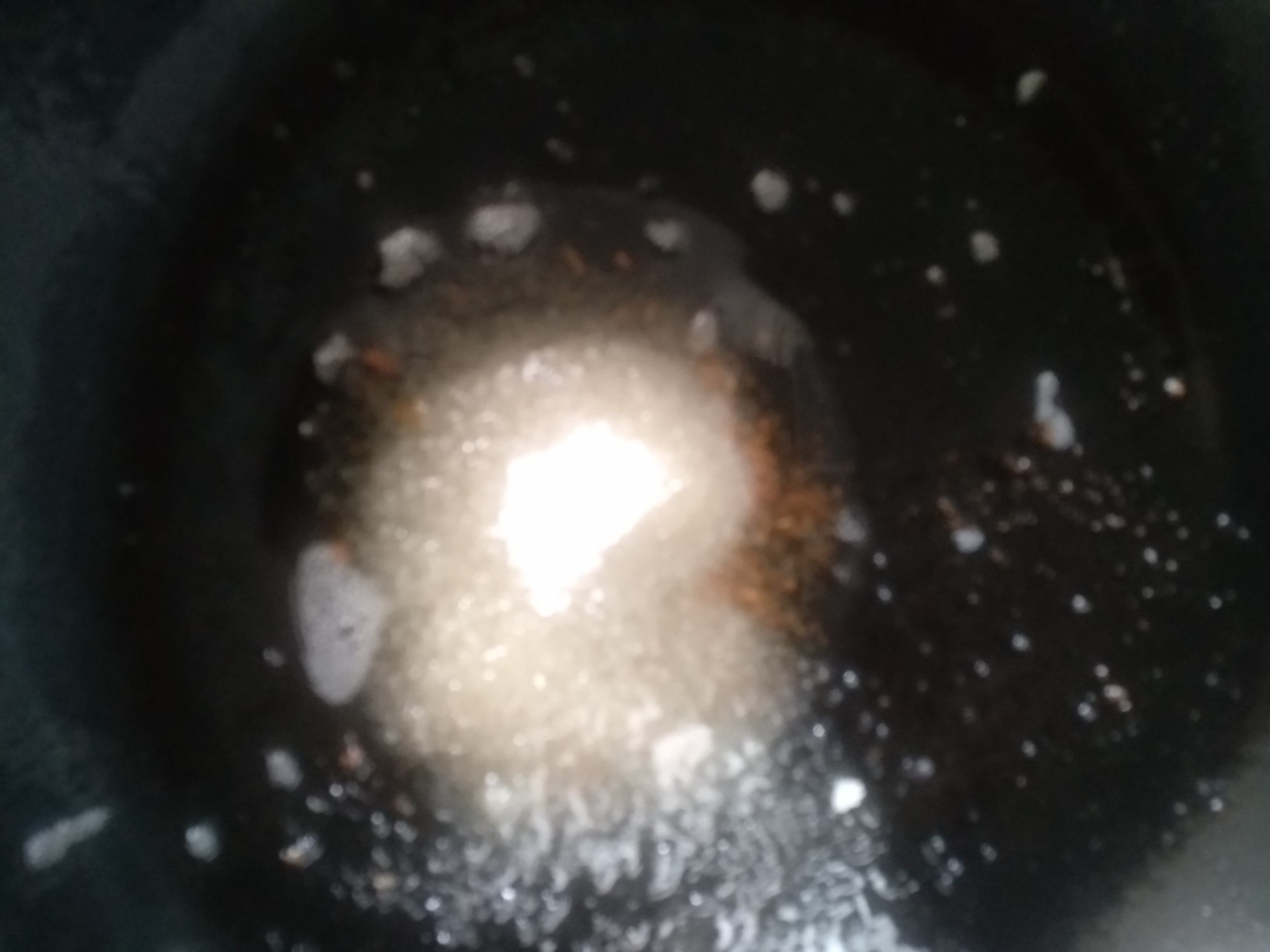 拔絲山藥的做法-家常味炸菜譜