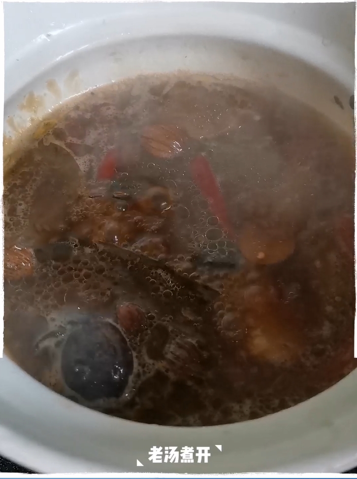 燒翅尖的做法-家常味煮菜譜-易網(wǎng)健康養(yǎng)生網(wǎng) 燒翅尖的做法-家常味煮菜譜