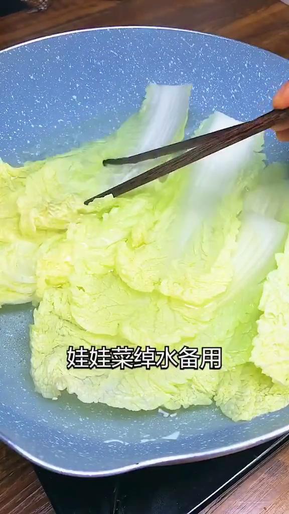 娃娃菜肉卷的做法-家常味炒菜譜-易網健康養生網 娃娃菜肉卷的做法-家常味炒菜譜