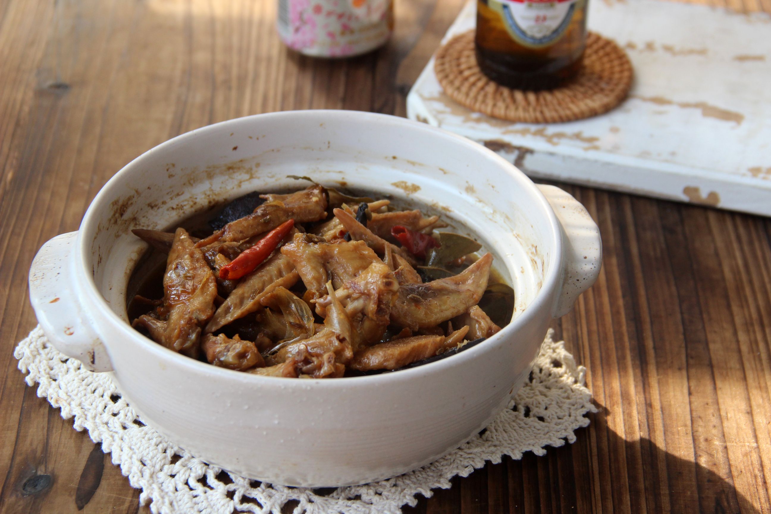 燒翅尖的做法-家常味煮菜譜-易網(wǎng)健康養(yǎng)生網(wǎng) 燒翅尖的做法-家常味煮菜譜