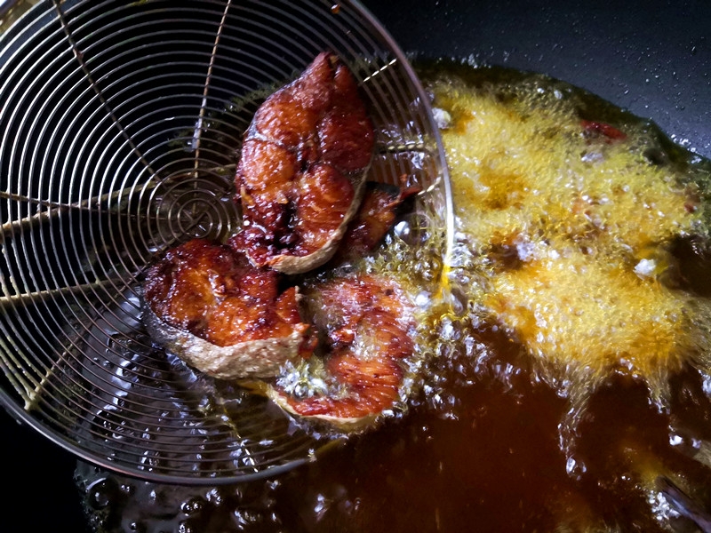 熏鲅魚的做法-家常味熏菜譜-易網(wǎng)健康養(yǎng)生網(wǎng) 熏鲅魚的做法-家常味熏菜譜