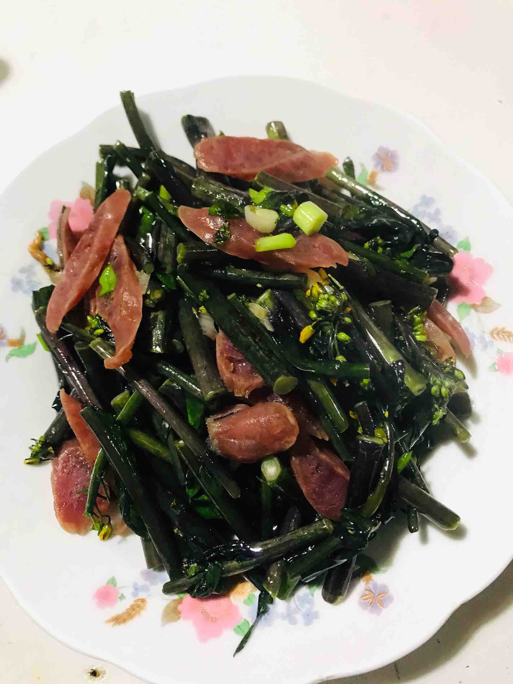 香炒紅菜薹的做法-咸鮮味炒菜譜-易網健康養生網 香炒紅菜薹的做法-咸鮮味炒菜譜