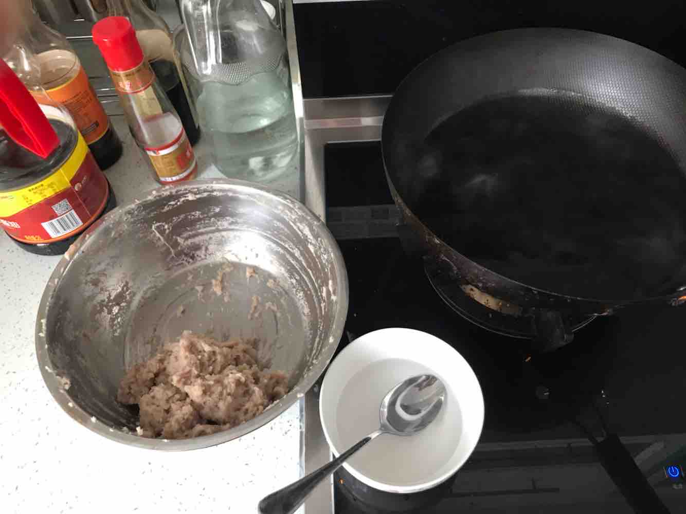 紫菜魚丸湯的做法-咸鮮味汆菜譜-易網健康養生網 紫菜魚丸湯的做法-咸鮮味汆菜譜