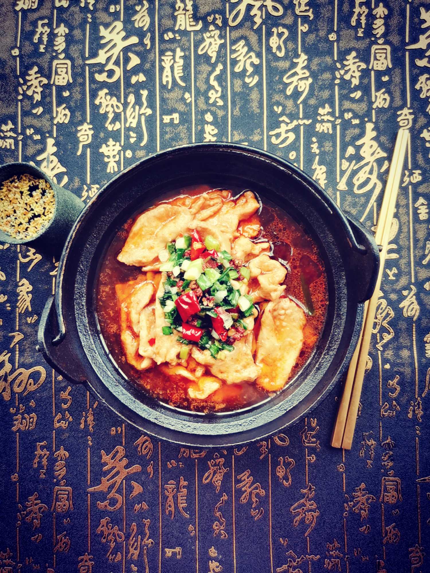 水煮雞片的做法-麻辣味煮菜譜-易網健康養生網 水煮雞片的做法-麻辣味煮菜譜